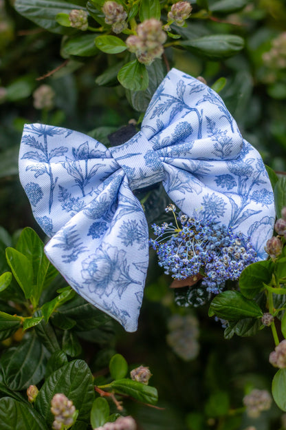 Wildflower Whispers Sailor Bow