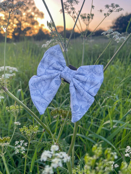 SECONDS - Wildflower Whispers Sailor Bow (read description)